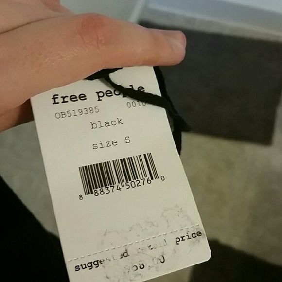 Free people keyhole top - Picture 2 of 2